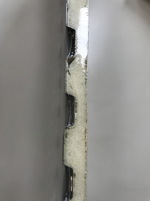 外壁材　ガルバリウム鋼板